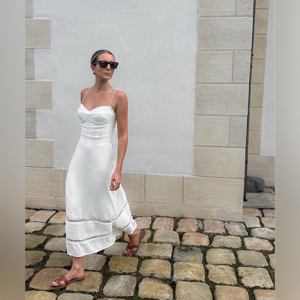 Reformation Ronan Midi Dress - Picture 2 of 16
